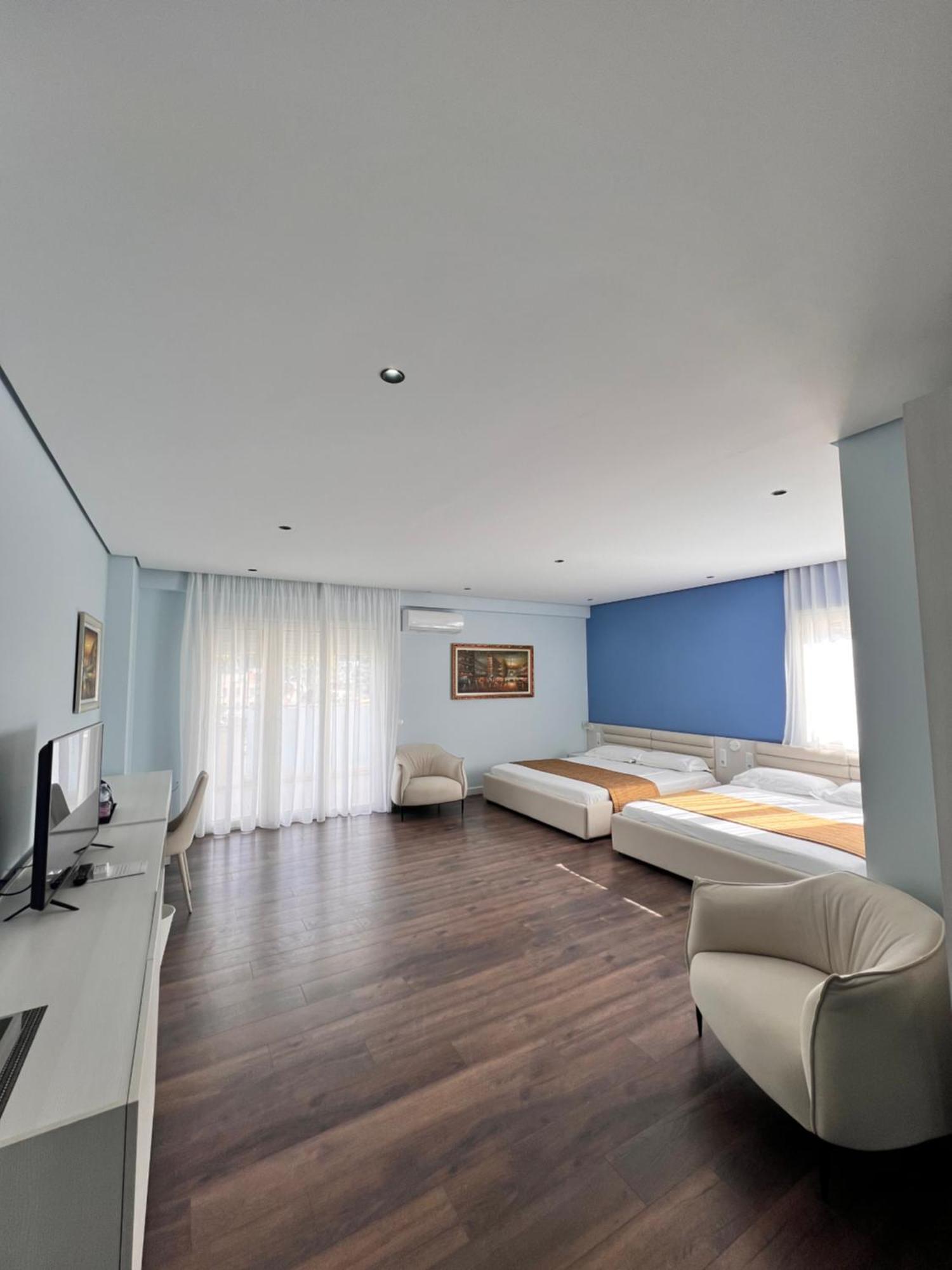 Maxi Room Vlorë 外观 照片