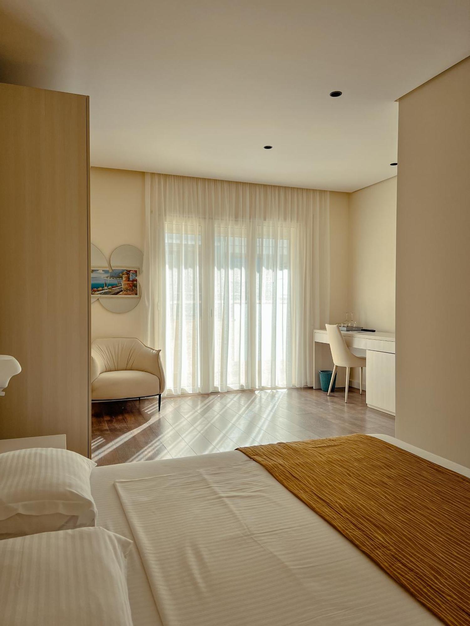 Maxi Room Vlorë 外观 照片