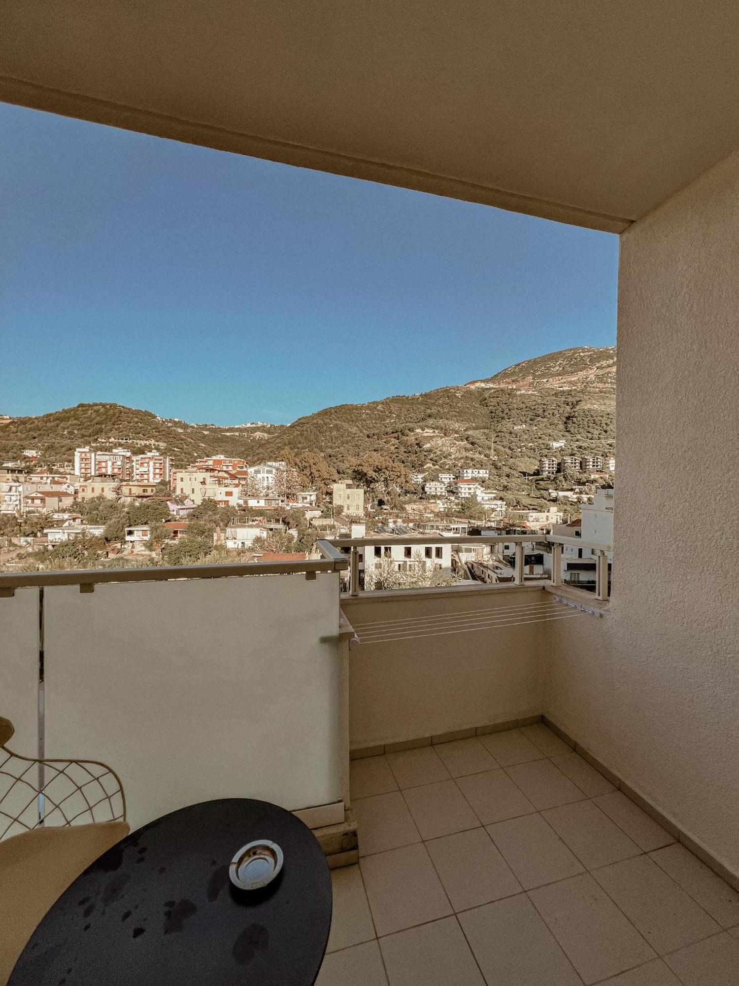 Maxi Room Vlorë 外观 照片