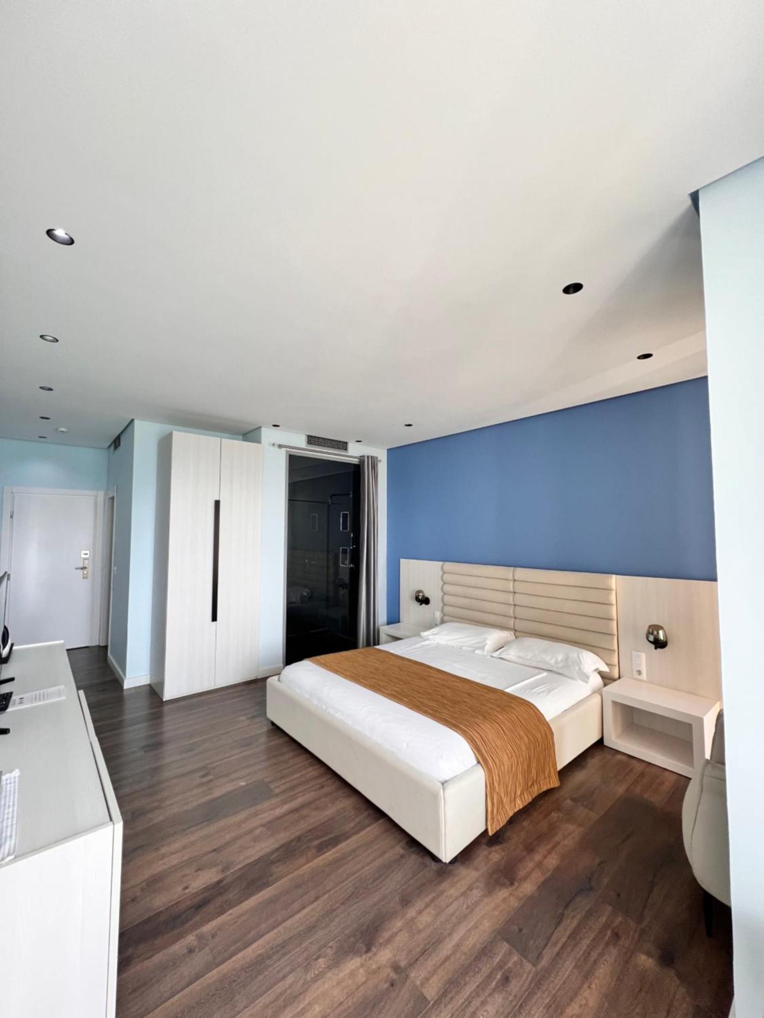 Maxi Room Vlorë 外观 照片