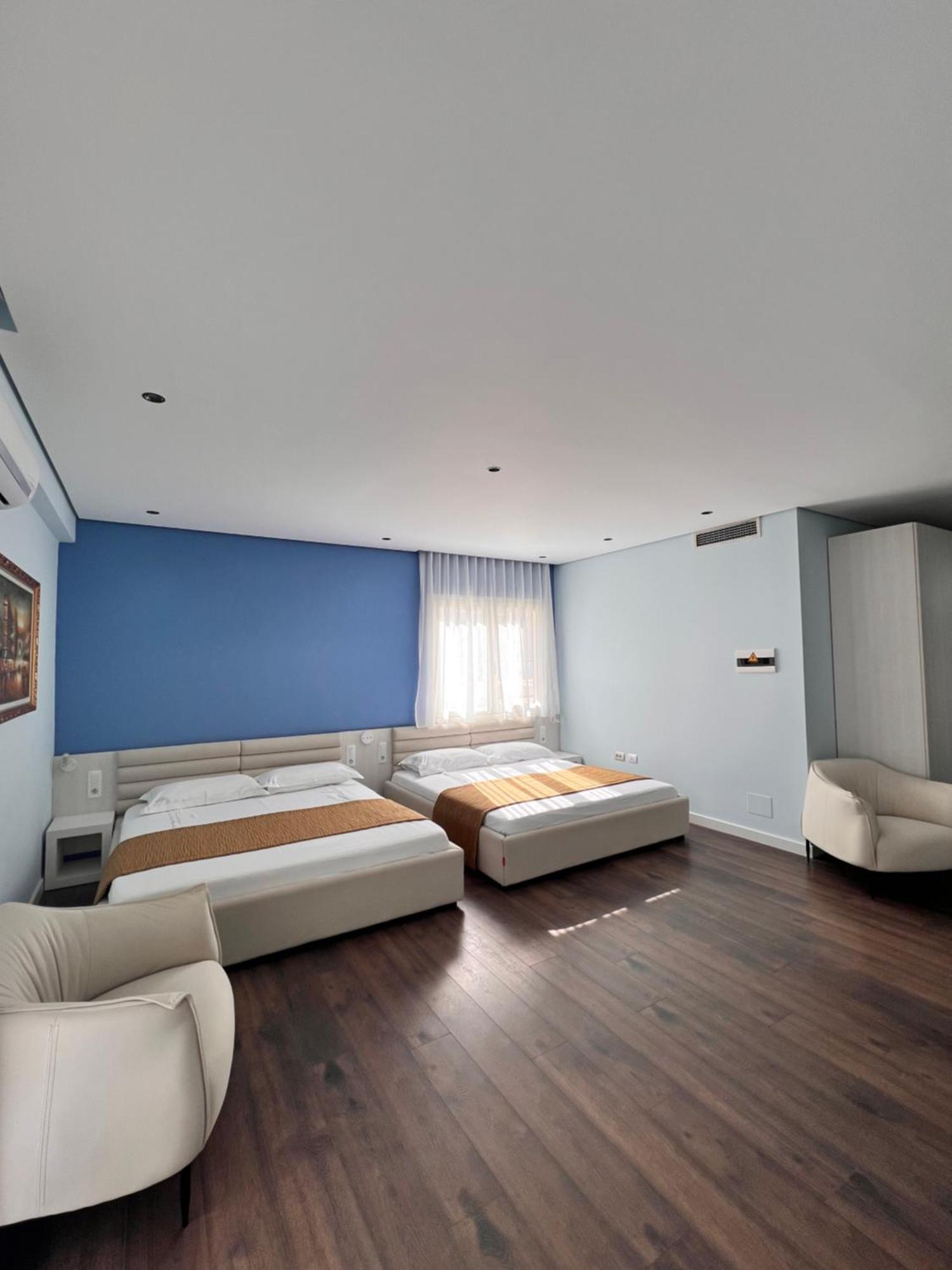 Maxi Room Vlorë 外观 照片