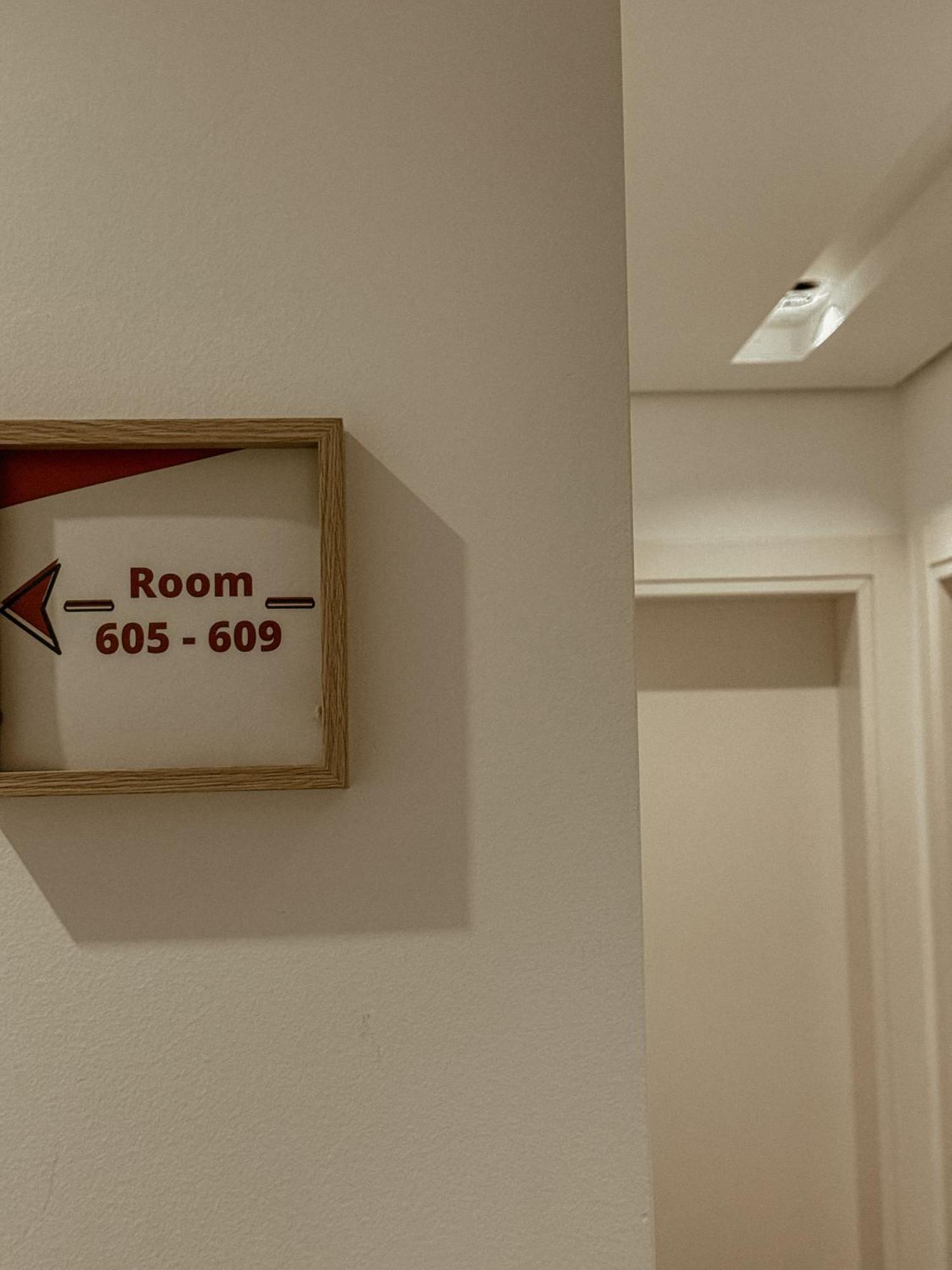 Maxi Room Vlorë 外观 照片